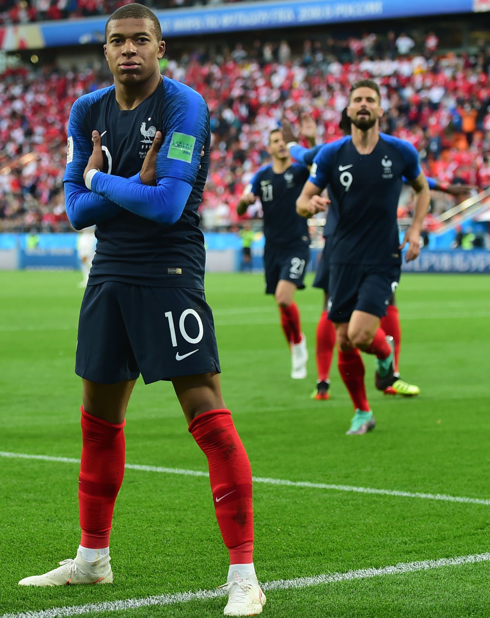 确保球场在 确保球场在