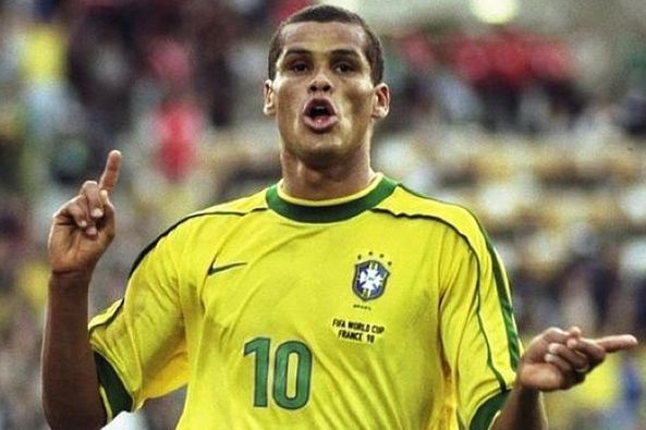 的表现征服 的表现征服