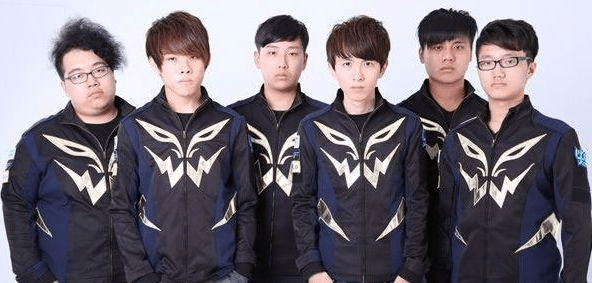 直备受球迷 直备受球迷