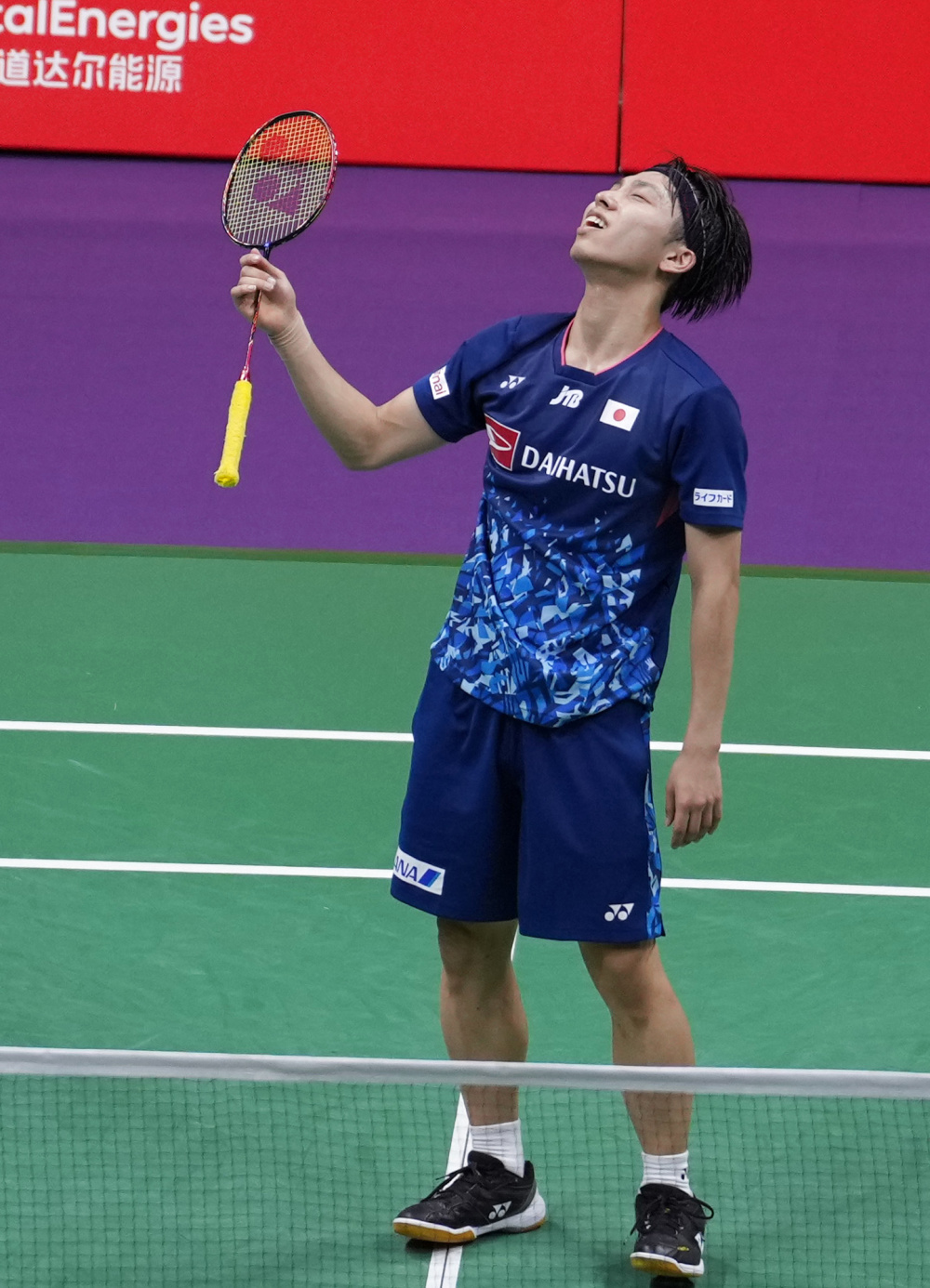 表现遭质疑 表现遭质疑