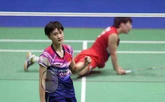 利用他的速 利用他的速