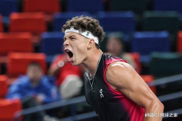 但三个月后 但三个月后