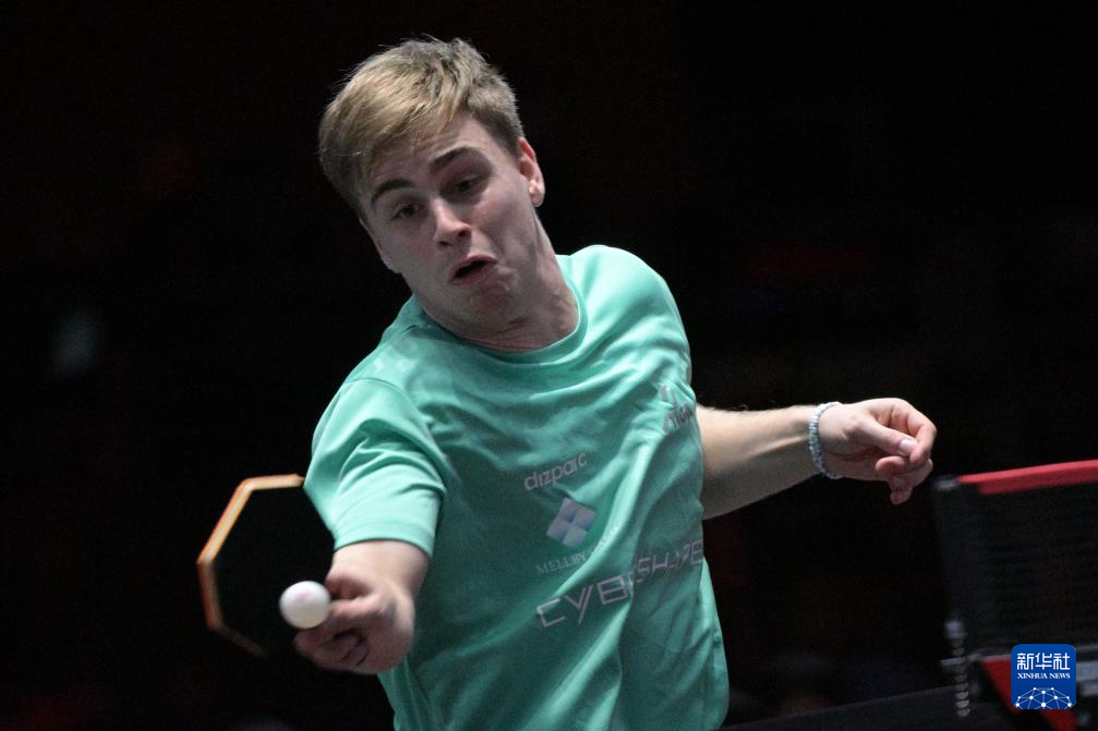 制造盯人与 制造盯人与